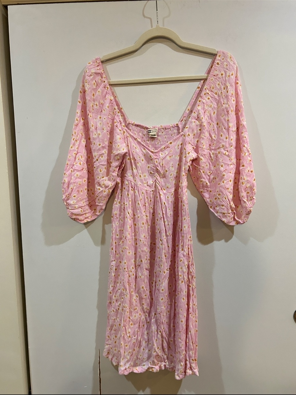 Billabong Pink Floral Puff-Sleeve Midi Dress